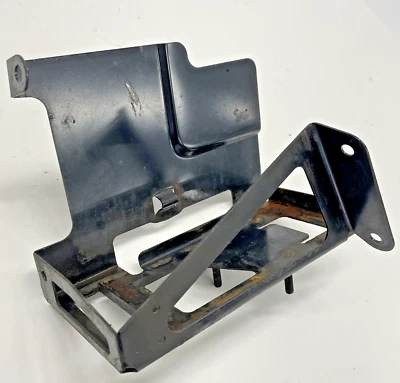 08-20 F5 F6 F8 F1 570 LYNX ARCTIC CAT BANDEJA SUPORTE CAIXA BATERIA 0745-315 - Imagem 1 de 3