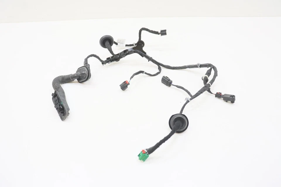 Chevrolet Silverado 2500HD 2020-2023 arnés de cableado puerta trasera izquierda OEM 84852118 Foto 1 de 4