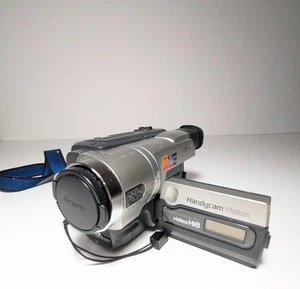 Sony Hi8 Camcorder CCD-TRV208E Handycam Vision 560X Digital Zoom - Bild 1 von 12
