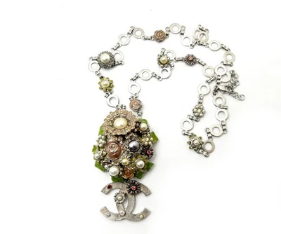 Chanel Raro Vintage Plata Esmalte Flores CC Grande Colgante Collar Foto 1 de 4