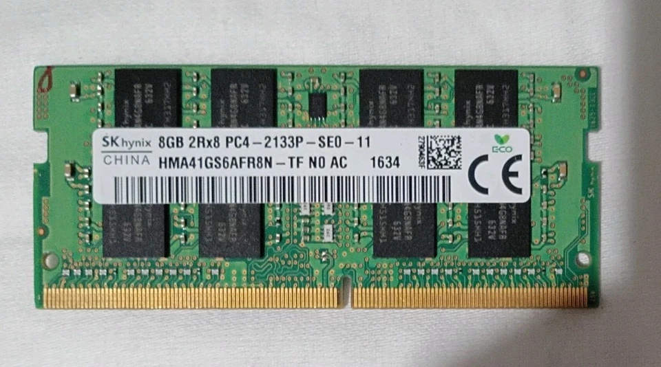 Hynix 8GB DDR4 2133 MHz PC4-17000 2Rx8 SODIMM Laptop Memory RAM HMA41GS6AFR8N-TF - Image 1 of 1