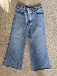 Abercrombie And Fitch Annie High Rise Crop Wide Leg Blue Jeans Sz. 2 /26 Raw Hem - Picture 1 of 9