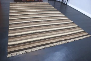 No 559 Ghashgai Kilim Carpet Handmade Wool Natural Various Size - Picture 1 of 9
