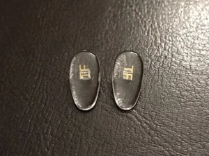 Almohadillas nasales a presión de repuesto de alta calidad para gafas Tom Ford doradas 1 par NUEVO - Imagen 1 de 6