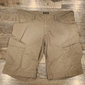 Arc’teryx Rampart Shorts Mens 38 12" Cargo Outdoor Hiking Trail Gorpcore Nylon - Picture 1 of 12