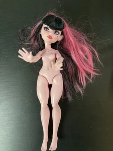 Monster High Draculaura 2022 G3 Reboot Nude Doll OOAK - Bild 1 von 8
