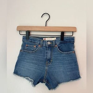 Levi’s Mini Mom Jean Shorts - Girls Size 8 - Picture 1 of 4