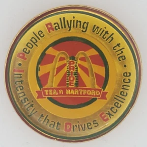 Vintage McDonalds Pride Team Hartford Mitarbeiter Harz Anstecknadel goldfarben Metall - Bild 1 von 4
