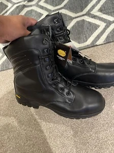 Vibram Poltex boots UK 11 BNWT - Picture 1 of 4