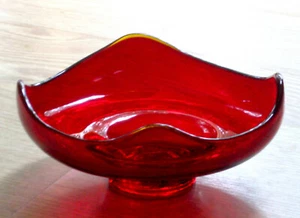 VIKING ruby EPIC RED four point #6602 BOWL glass HAND MADE U.S.A - Picture 1 of 6