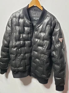 Read GUESS Men's Black Stamp Quilted Puffer Coat Full Zip Bomber Jacket Size L - Picture 1 of 18
