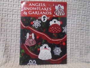 Leisure Arts ANGELS SNOWFLAKES & GARLANDS South Maid 15 Christmas Tree Trims - Picture 1 of 2