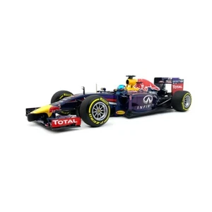 Minichamps 1/18 2014 Red Bull RB10 #1 Vettel 110140001 - Picture 1 of 4