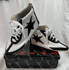 NOS 1980'S Vintage Butter Soft CHINESE LAUNDRY Star Glam Sneakers Shoes IN BOX! - Picture 1 of 8