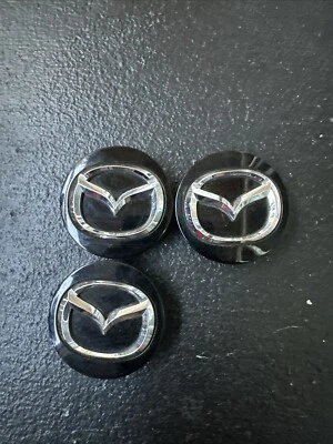 MAZDA CX-5 LLANTA TAPA CENTRAL LOGO CUBIERTA FABRICANTE DE EQUIPOS ORIGINALES 2013 - 2023 🔵 Foto 1 de 4
