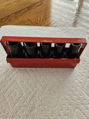 1-Owner MATCO 5 Piece 6 Point 1/2" Drive Swivel Impact Socket Set SAE 1/2"-3/4" - Image 1 of 4