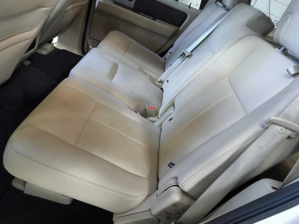 EXPEDITION 2017 Seat Rear 622727 - Image 1 of 1