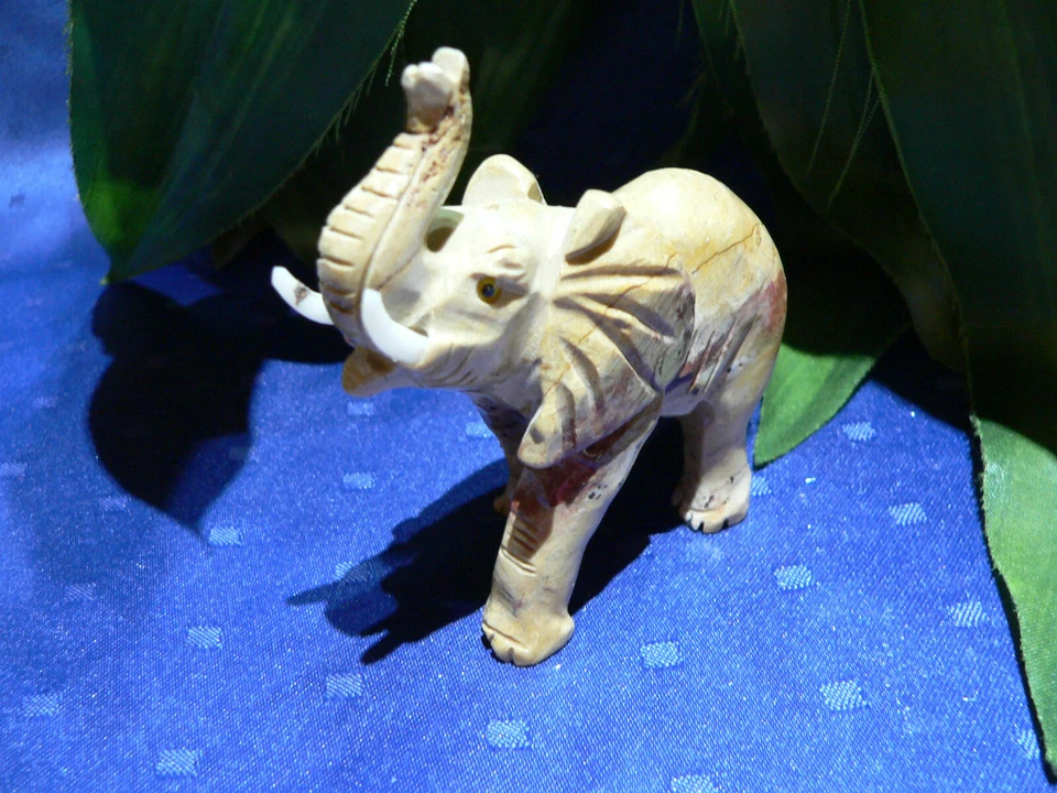  Elefant Speckstein Edelsteintier Tiergravur - Bild 1 von 1