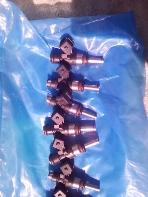 INYECTORES DE COMBUSTIBLE BMW S1000 RR (8) USADOS Foto 1 de 2