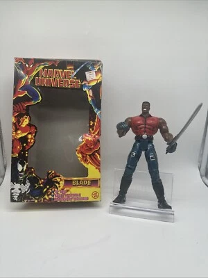Figura de acción Toy Biz Marvel Universe Blade 1997 10" totalmente posable con caja Foto 1 de 4