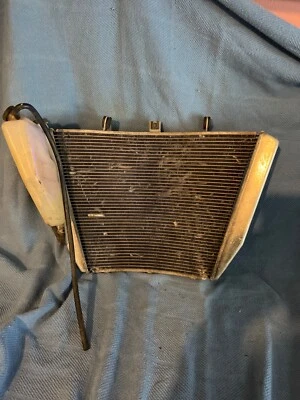 Radiador de motocicleta para Suzuki GSXR600 GSXR600Z GSXR750 2001-2003 aluminio completo Foto 1 de 2