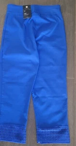 JM Collection Capri Pants Womens XS Pull on Blue Decorative 3" Bottom - Picture 1 of 4