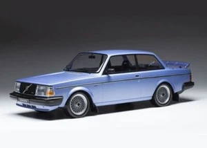 Escala 1/18 - Volvo 240 - Turbo - Personalizado - Azul Mate - 1986 - Modelos IXO - Imagen 1 de 3