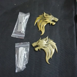 Pair Wolf Head Glossy Bronze Metal Grile Emblem Badge Motors Car Racing 3D Power - Picture 1 of 14