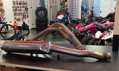 OEM Suzuki 1998-2007 GSX750F Katana Exhaust System Muffler Header Take Off - Image 1 of 4
