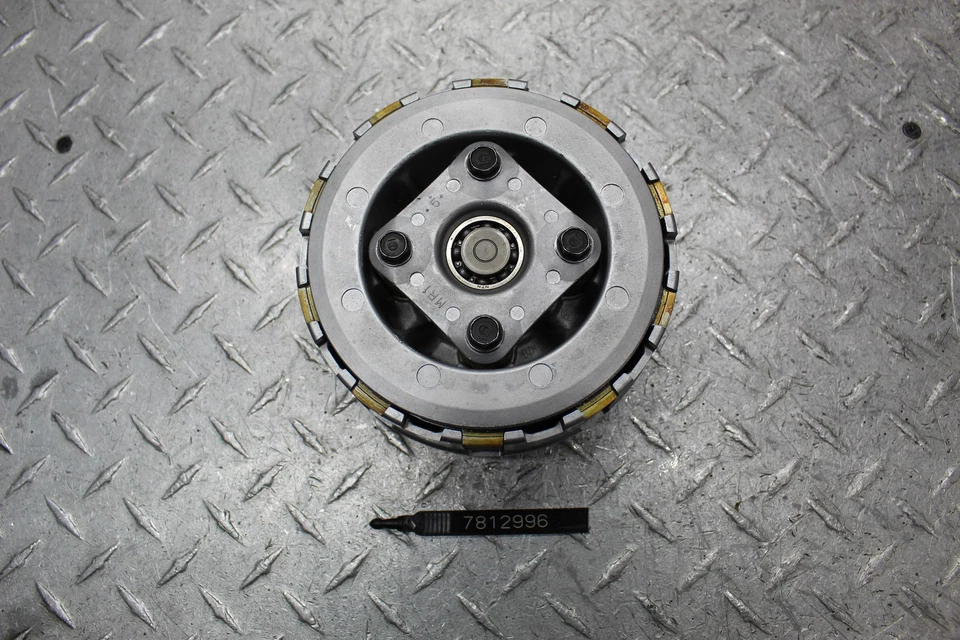 2007 Honda Shadow Spirit 750 VT750DC CONJUNTO COMPLETO DE EMBREAGEM - Imagem 1 de 4