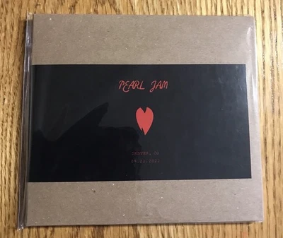 Pearl Jam- Official Bootleg CD Live In Denver,CO 9/22/22 2CD New Sealed - Imagem 1 de 2