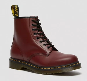 Dr. MARTENS 1460 BOTAS CON CORDONES DE CUERO LISO, ROJO CEREZA, 11821600, TALLA 4UK, EU37 - Imagen 1 de 10