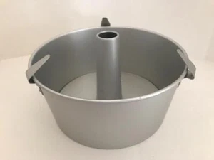 NORDIC WARE STURDY ALUMINUM FOOTED 2 PIECE ANGEL FOOD CAKE PAN - 10" ROUND - Picture 1 of 5