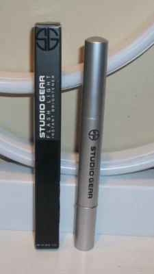 Studio Gear Flash Light "Beige Flash" Instant Brightener New in Box .05 oz - Image 1 of 4