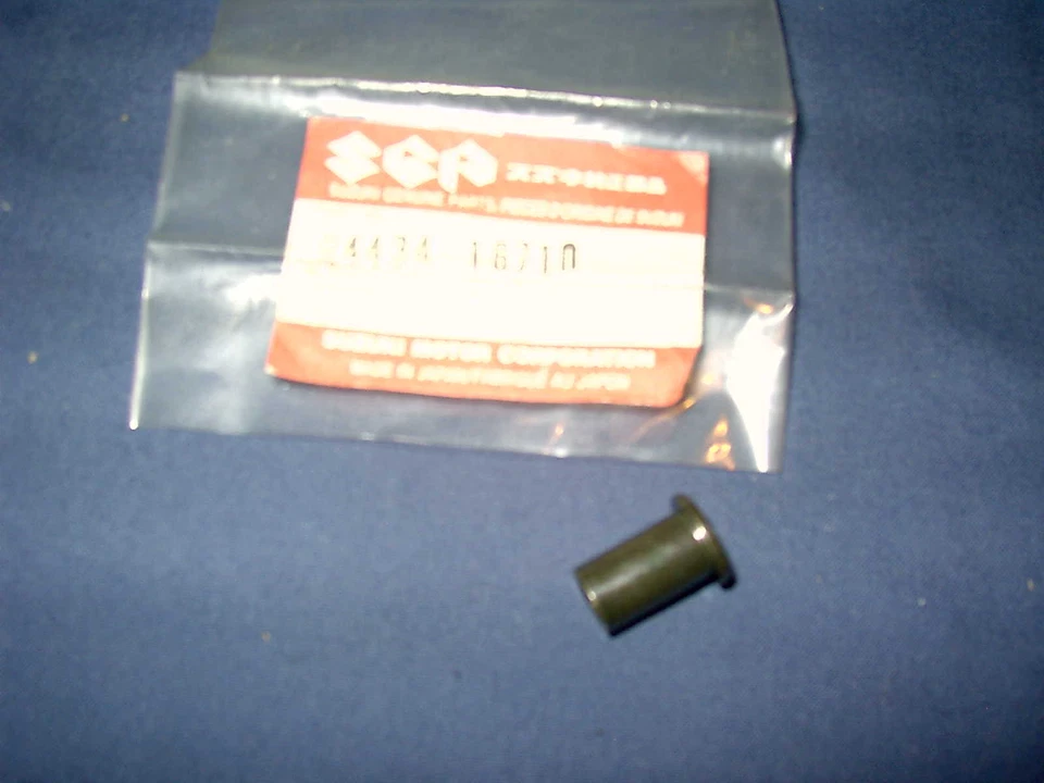 TUERCA CUBIERTA CUBIERTA CUBIERTA SUZUKI RG125 GEN NOS 94434-16710 Foto 1 de 1