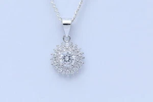 925 ESTERLINA PLATA ESTERLINA Genuina Collar Cadena Colgante Circonita cúbica Cajas de Regalo Corazón Copo de Nieve - Imagen 1 de 92