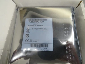 GE Fanuc IC693MDL742J Output Module - Picture 1 of 1