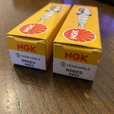 NGK 2x Spark Plug BR6ES - Image 1 of 4