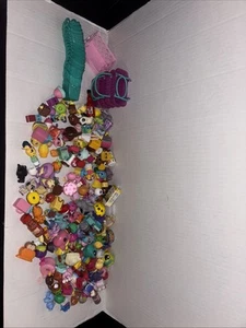 Big Lot Shopkins Figures And Accessories Pieces Toy Figures And Minis - Picture 1 of 9