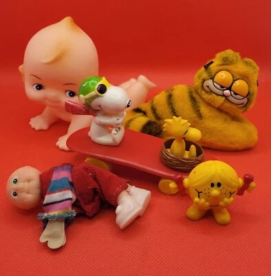 Lot of 5 Vintage 80s Toys Cabbage Patch Kids Garfield Clip Ons Kewpie Snoopy S4 - Image 1 of 4