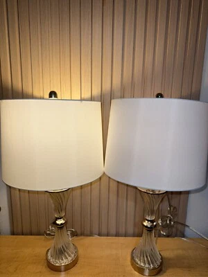 Juego de 2 lámparas de mesa modernas Regency Hill Luca 27”H con puerto de carga USB Foto 1 de 4