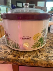 Vintage Rival CrockPot 3355 late 1970’s 5 Quart Slow Cooker Red Floral NWOB - Picture 1 of 7