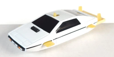 Corgi Lotus Esprit Underwater Submarine TY04510 007 The Spy Who Loved Me 1/34 - Image 1 of 4