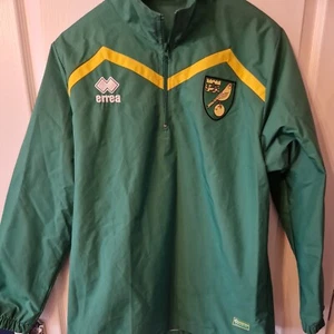 Norwich City Errea 1/4 zip woven Training Jacket Size M - Picture 1 of 8