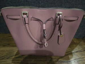 Pre-owned Michael Kors Blakely Pink Medium Leather Bucket Bag - Picture 1 of 12