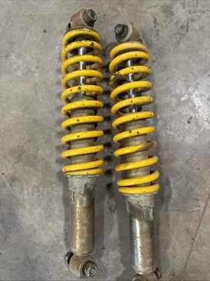 Amortiguadores delanteros yamaha warrior 350 1995 Foto 1 de 4