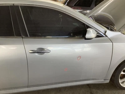 Used Front Right Door Assembly Front fits: 2014 Nissan Maxima Front Right Grade - Image 1 of 4