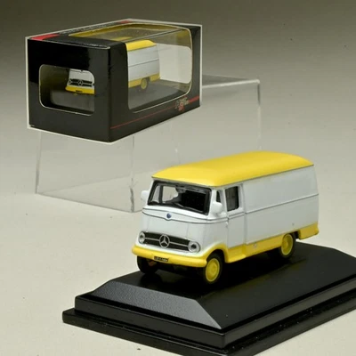 Modelo de coche fundido a presión de alta velocidad Nº 87KFB24S - Camión Mercedes-Benz L319 Foto 1 de 4