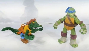 TMNT Teenage Mutant Ninja 2012 Leonardo & Leatherhead 1989 Action Figure - Picture 1 of 6