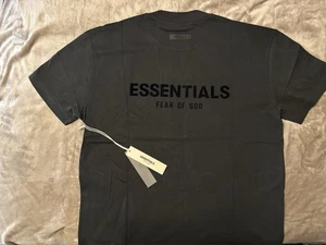 NEW Fear of God Essentials Black T-Shirt Size Small 100% AUTHENTIC✅ - Picture 1 of 9
